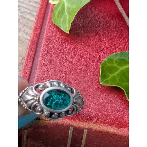 Vintage Green Glitter Sterling Ring Size 8 - Picture 6 of 10